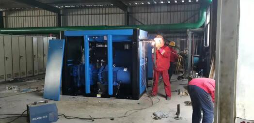 兩級(jí)壓縮空壓機(jī)